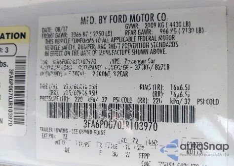 2018 Ford Fusion S z USA, uszkodzony, nr VIN 3FA6P0G70JR103970